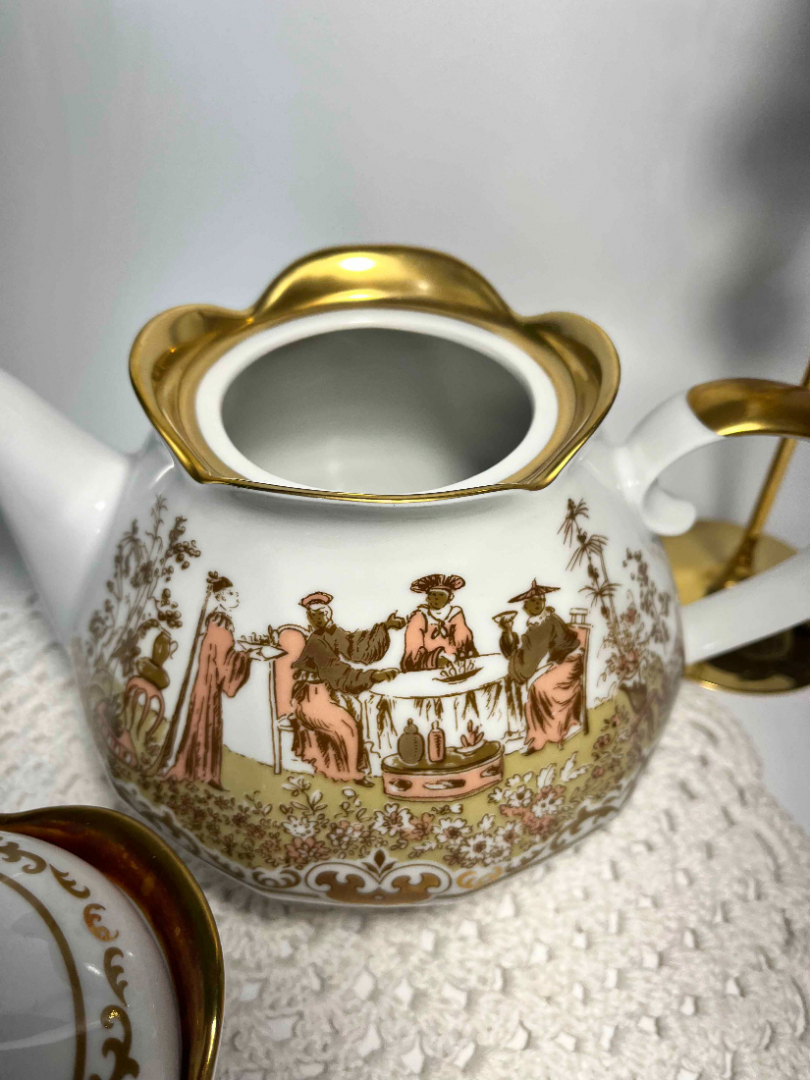 Чайник без крышки и сахарница с трещиной на крышке. Jlmenau с росписью от Reichenbach Германия. Картинка 3